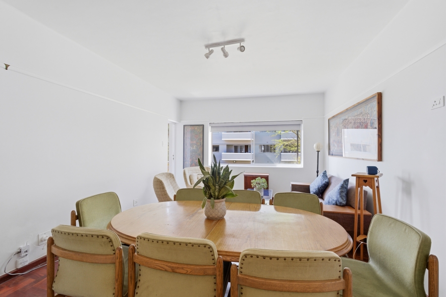 2 Bedroom Property for Sale in Sea Point Western Cape